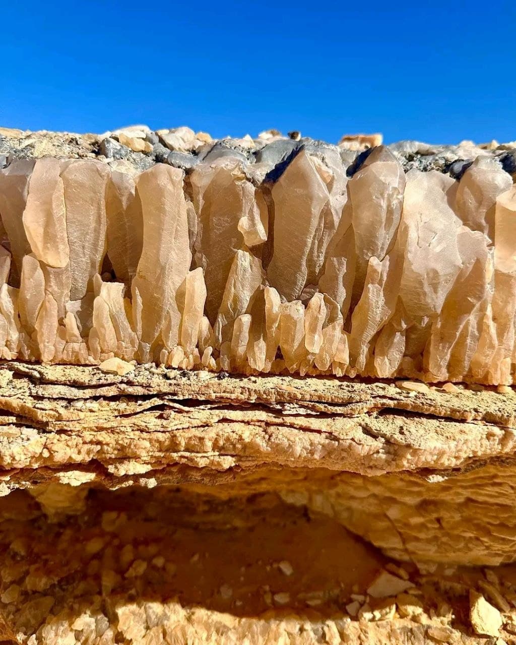 Crystal Mountain in Egypt: The Quartz Jewel Between Two Deserts