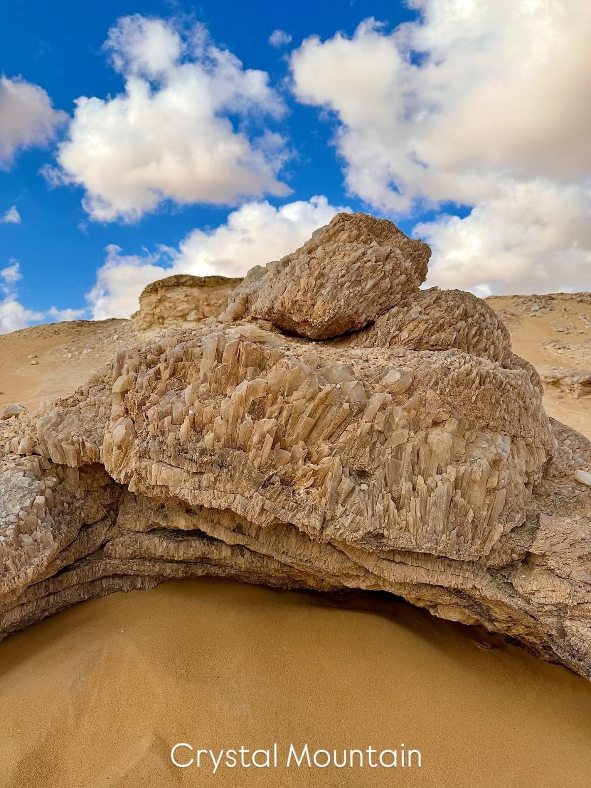 جبل الكريستال في مصر: الجوهرة المتلألئة التي ينساها أغلب الزوار | Bedouin Trails (2026)
