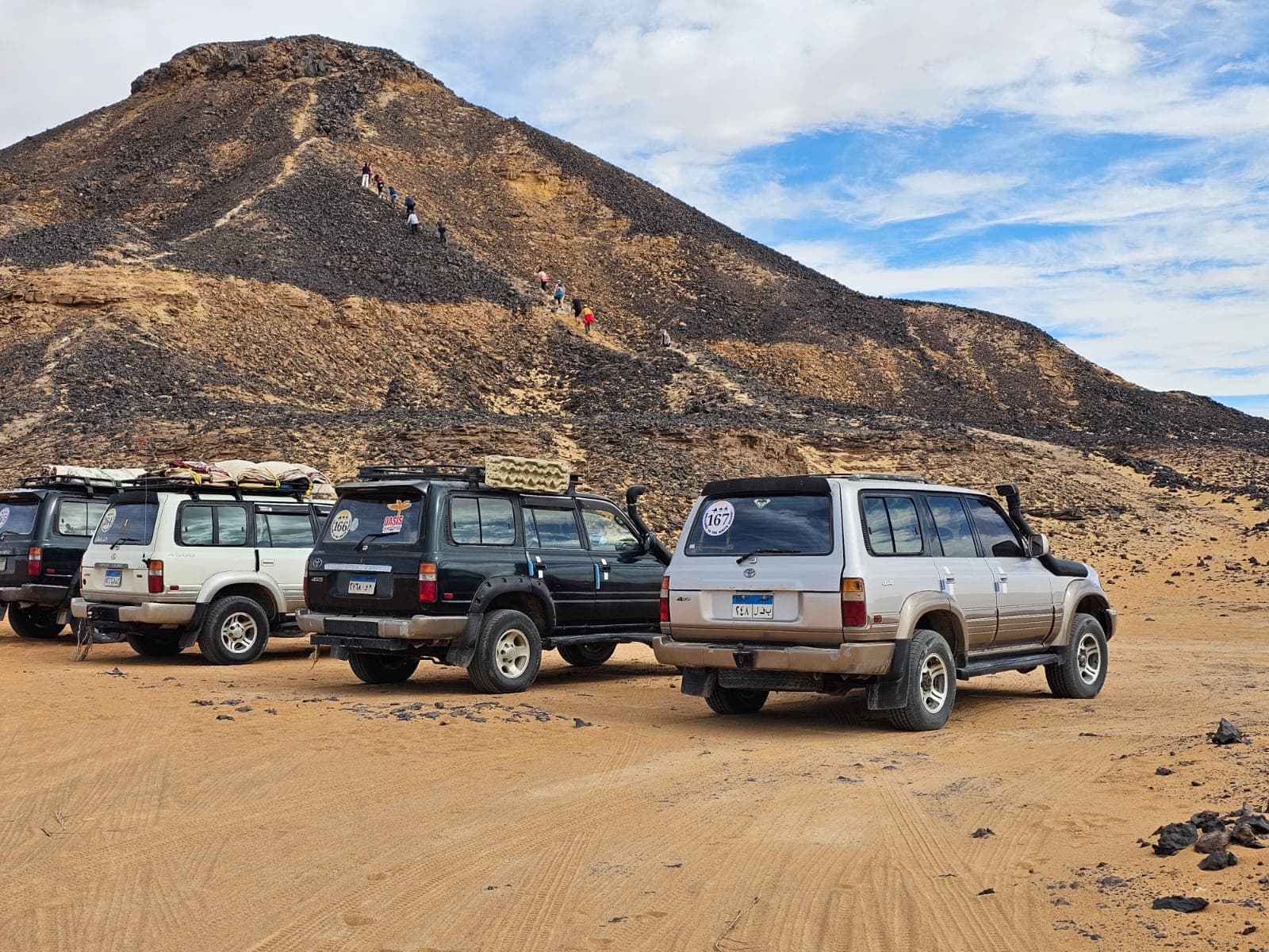Meeting the Bedouin Guides & Support Vehicle